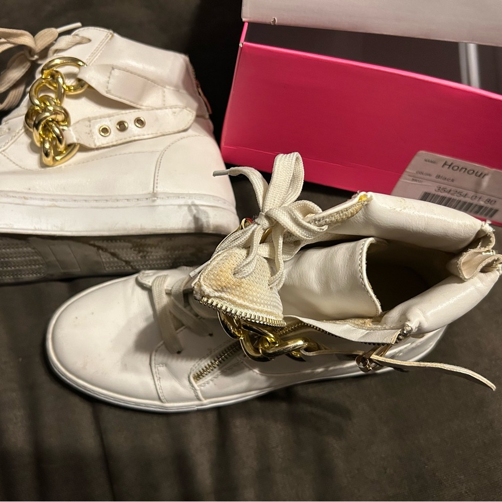 JustFab White Ankle Boots with Gold Chain Detail